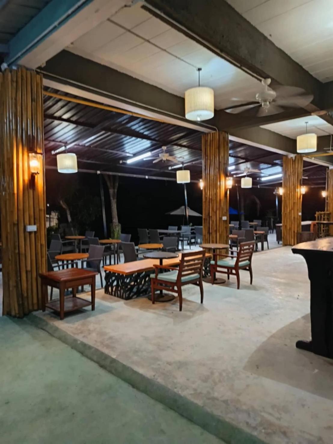 Green Gen Hotel, Mueang Phuket Ban Lo Ti Pa Екстериор снимка