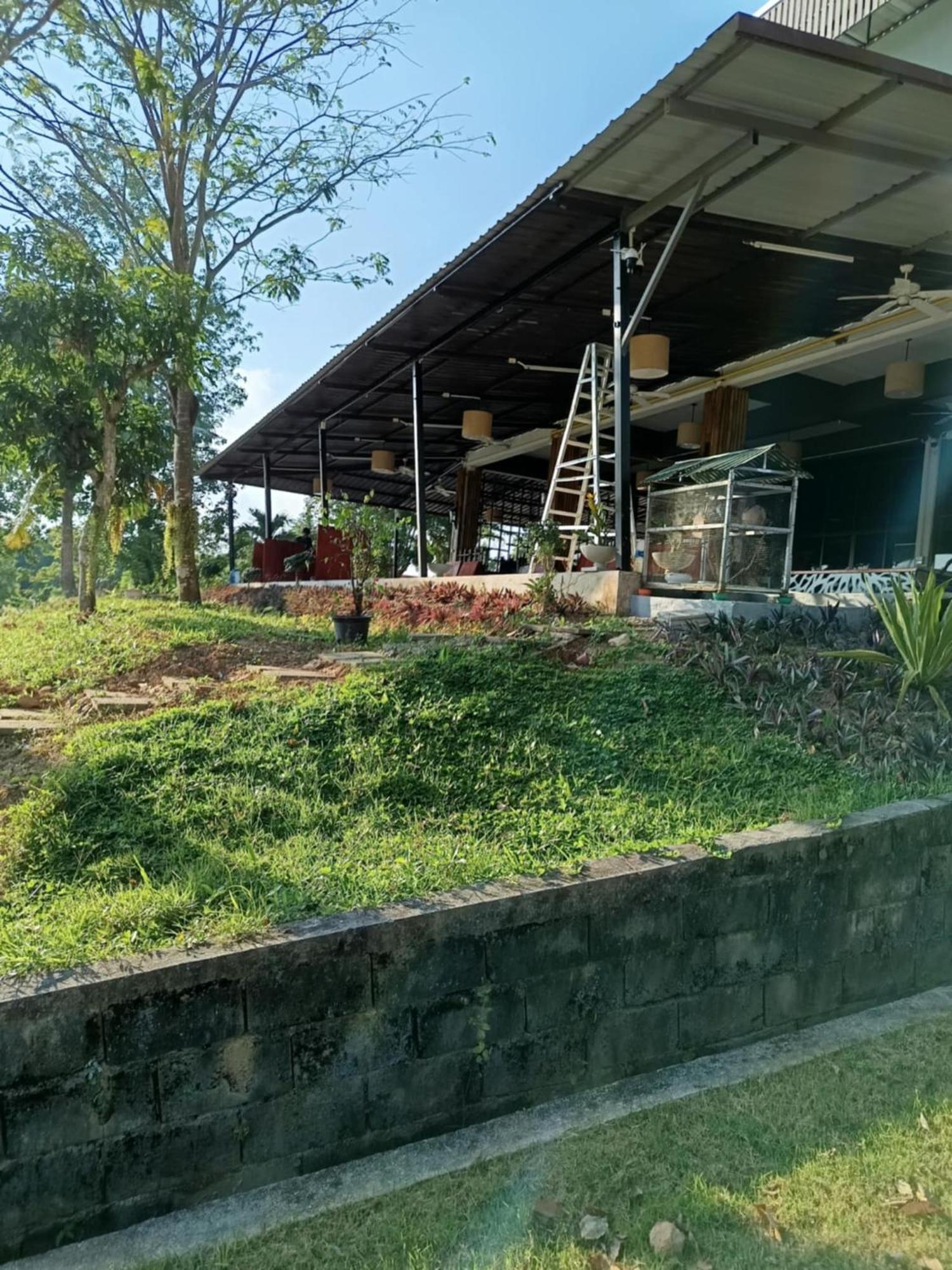 Green Gen Hotel, Mueang Phuket Ban Lo Ti Pa Екстериор снимка