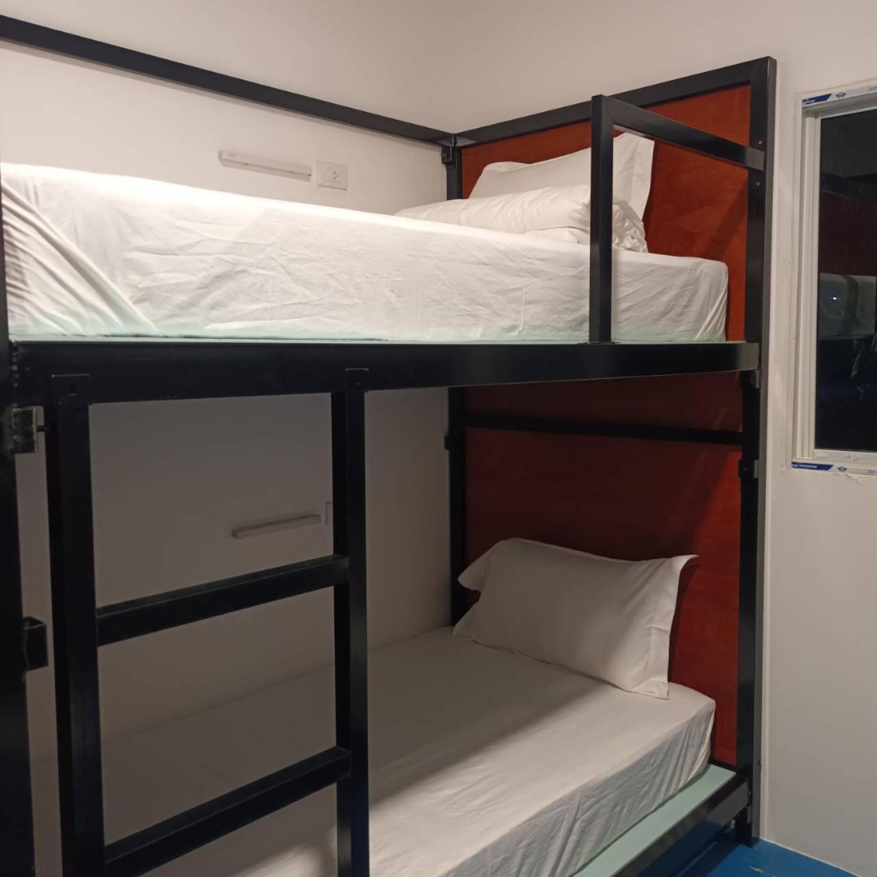 Green Gen Hotel, Mueang Phuket Ban Lo Ti Pa Екстериор снимка