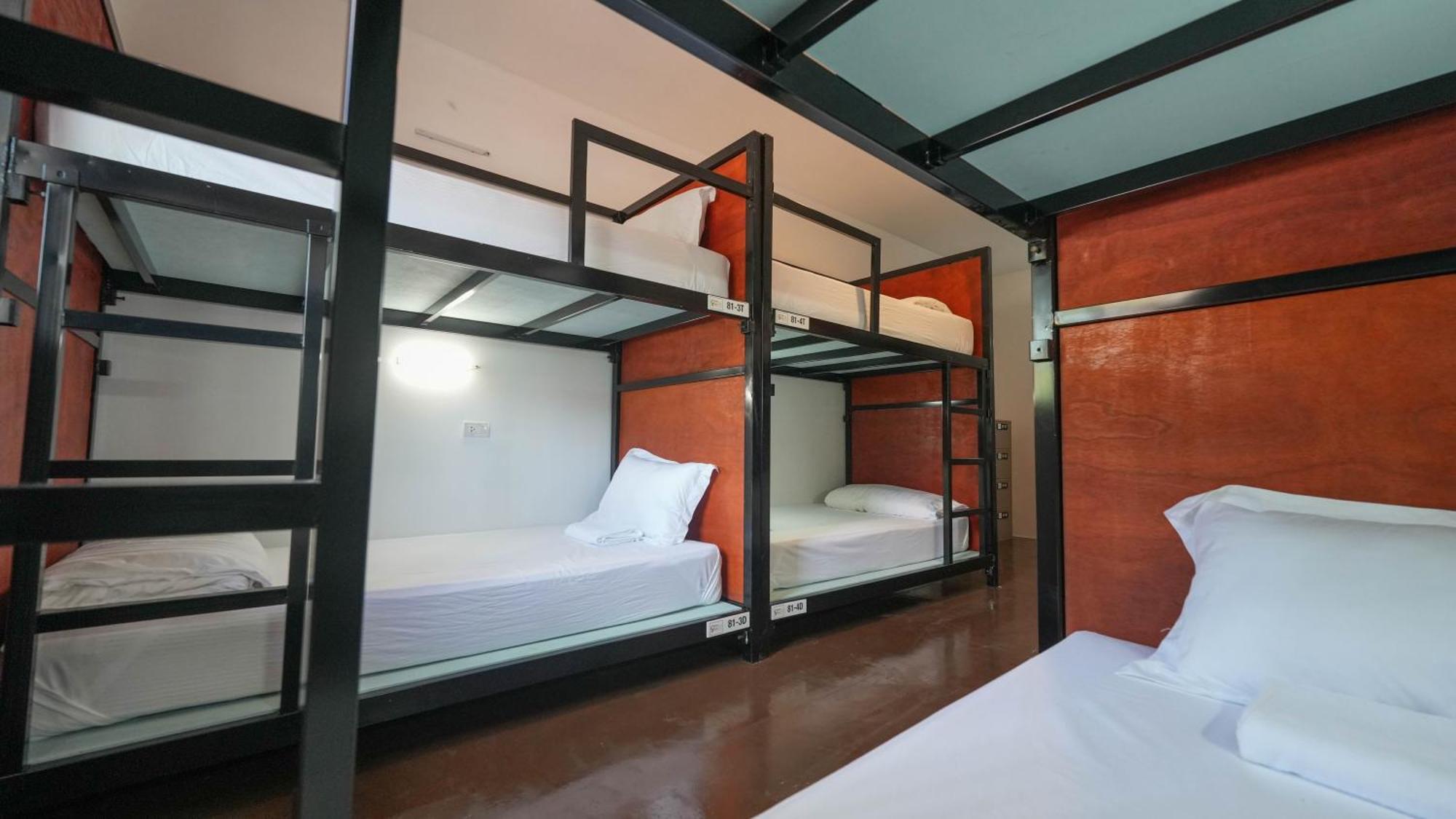 Green Gen Hotel, Mueang Phuket Ban Lo Ti Pa Екстериор снимка