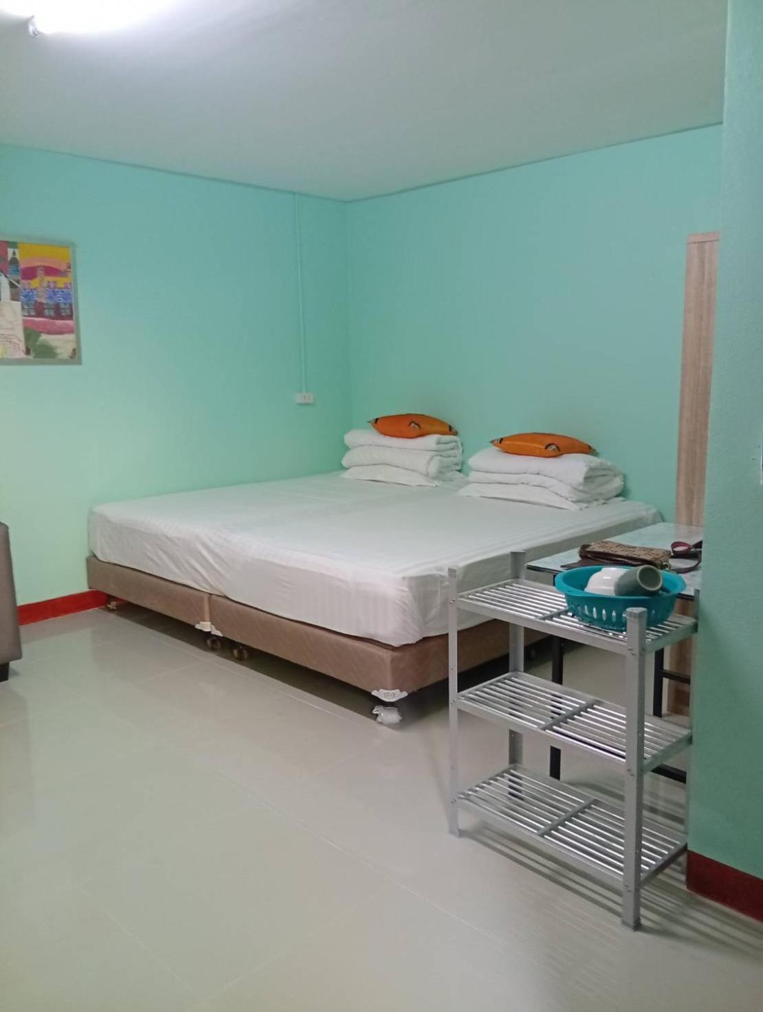 Green Gen Hotel, Mueang Phuket Ban Lo Ti Pa Екстериор снимка