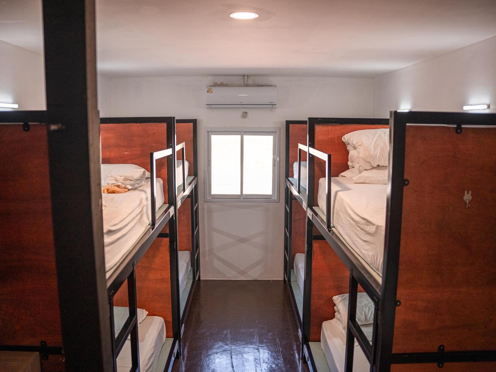 Green Gen Hotel, Mueang Phuket Ban Lo Ti Pa Екстериор снимка